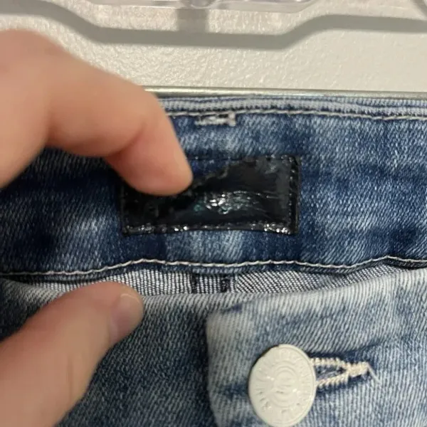 Mother Denim Looker Ankle Fray Jeans‎ in Clear as Day Size 25 - Image 6