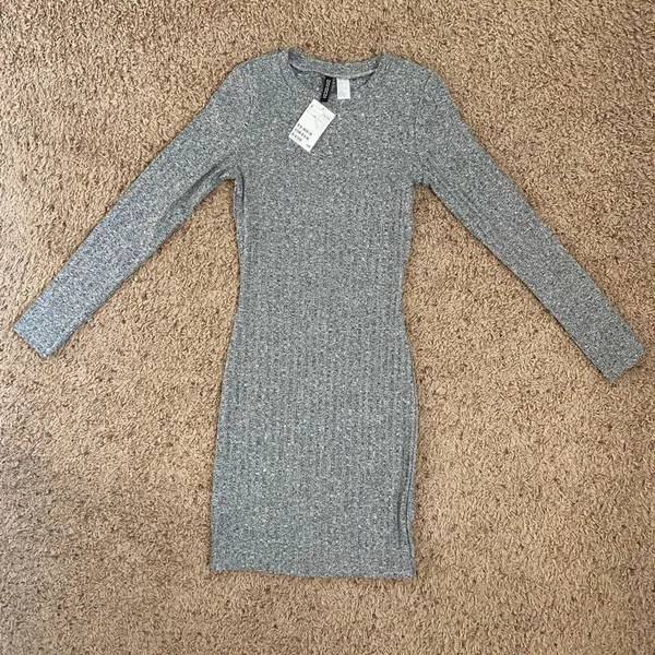 NWT H&M Divided Gray Womens Dress size 6 - Image 3