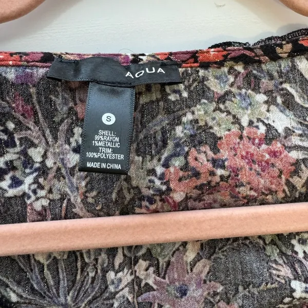 Aqua‎ Floral Ruffled Neck LOng Sleeve Top Size Small - Image 4