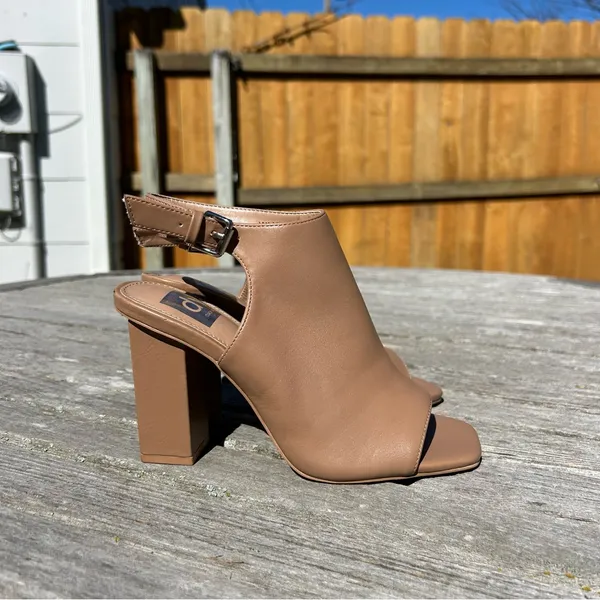 DV Dolce‎ Vita Women's Booker Ankle Boot Size 6 - Image 10