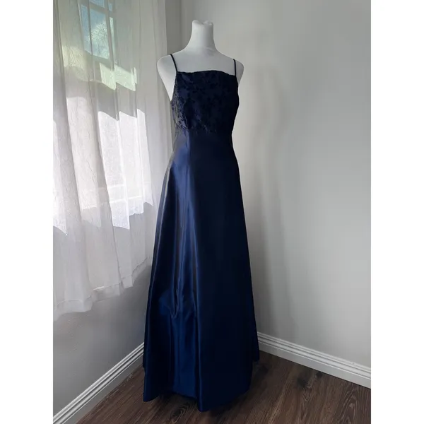 Vintage Y2K Windsor Dark Blue Corset Back Floor Length Prom Dress - Image 5