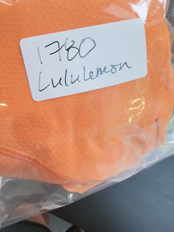 Lululemon Open-Back Cropped Training Tank Top Orange Size 6 - Image 8