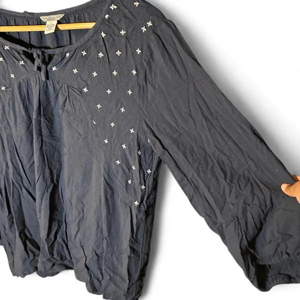 Peasant Blouse Navy Embroidered G.H. Bass Boho Cottagecore Large - Image 6