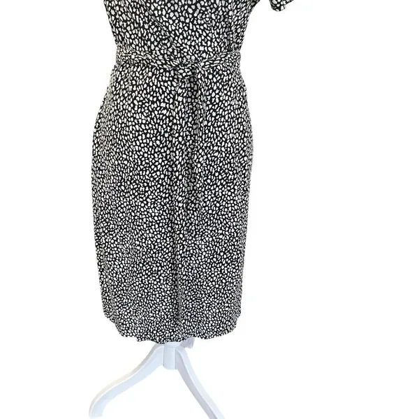 DVF Julian Two Wrap Dress Black White Cotton Silk Size 4 - Image 4