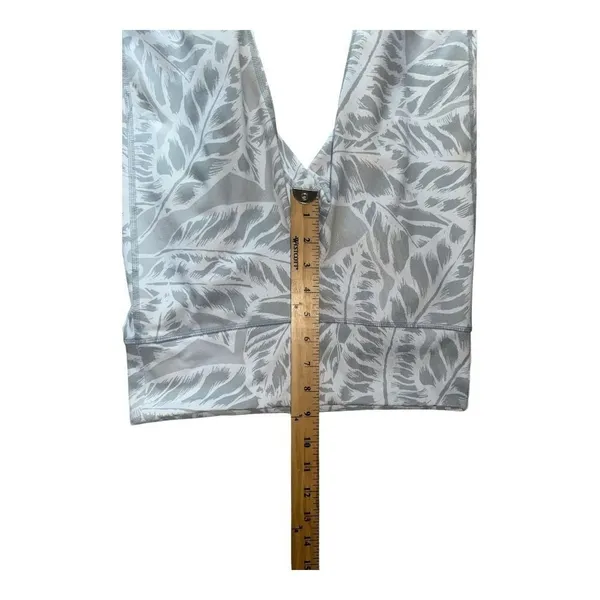 Alo White/Gray Palm Leaf Goddess Leggings, Small‎ - Image 11