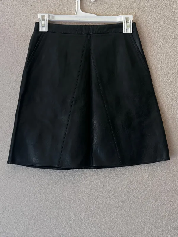 Zara Black Faux Leather A-Line Mini Skirt - Image 3