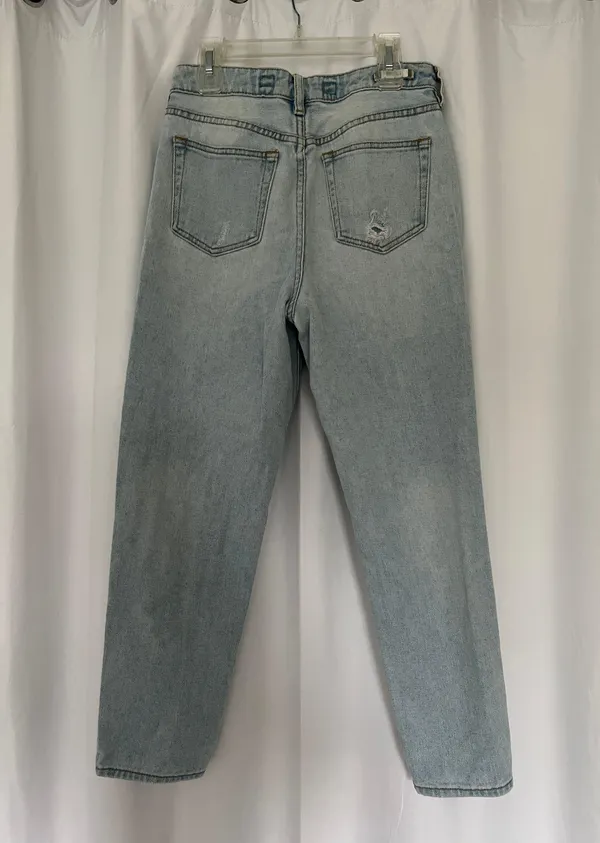Ripped Jeans - Image 3