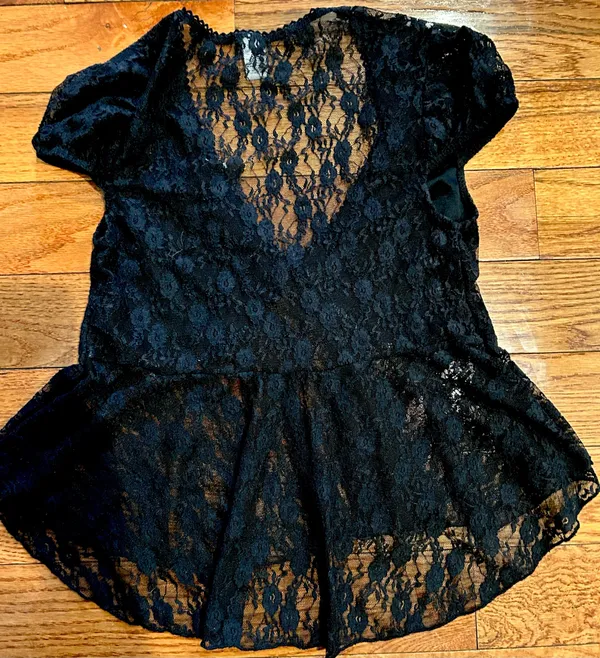 NWT Black Lace see through Cap Sleeve Babydoll high low Top size M - Image 13