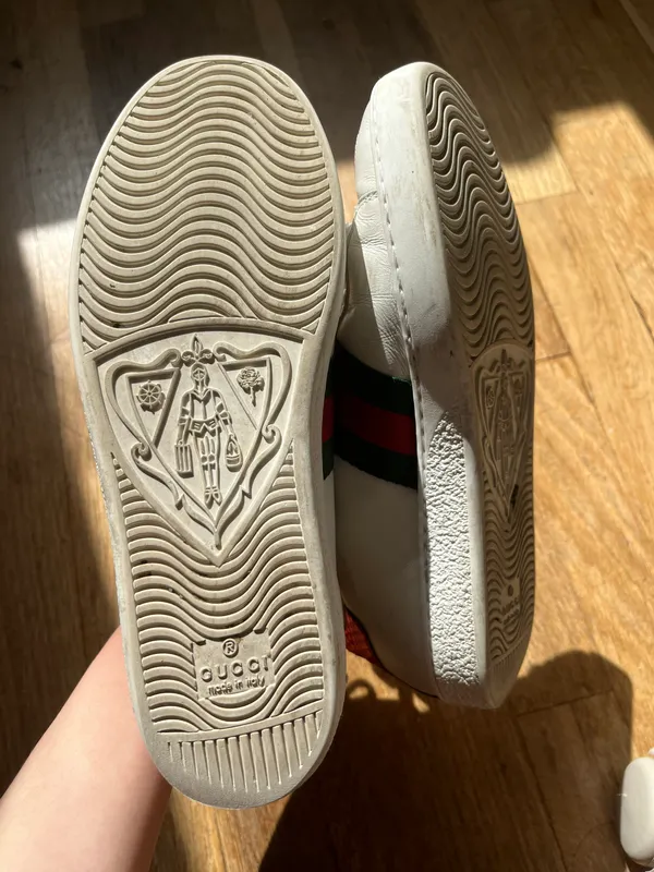 Gucci Shoes  Heart Ace Embroidered Sneakers - Image 5