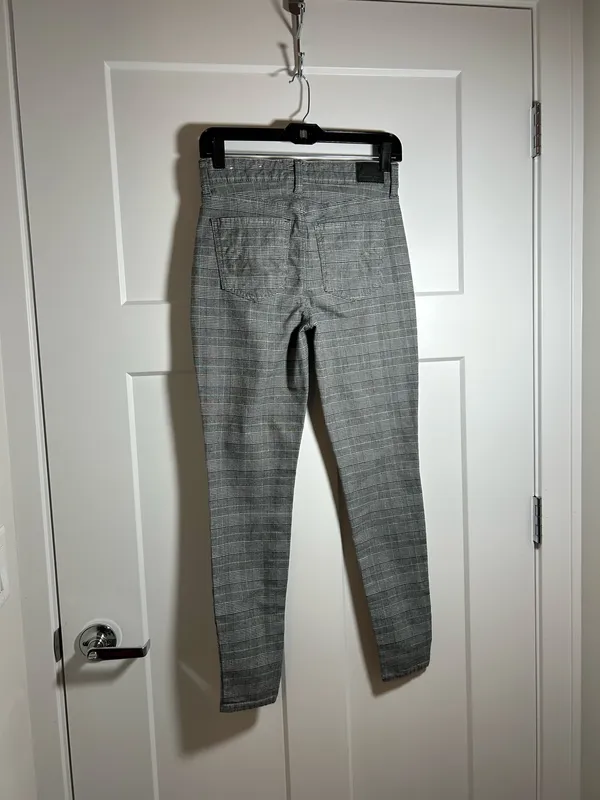 Size 4 American Eagle plaid skinny jeans - Image 4