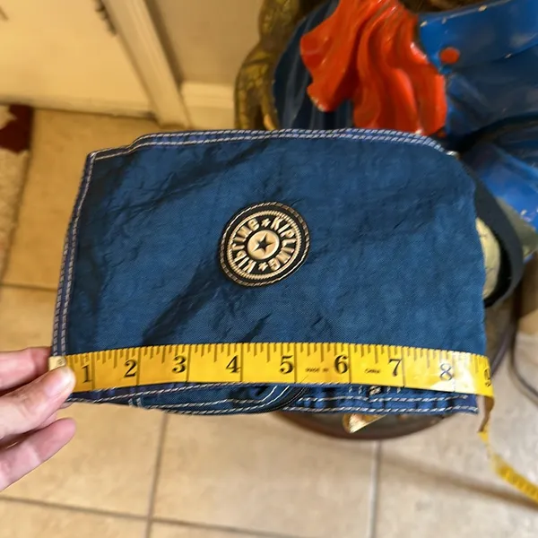 Kipling crossbody  or belt bag - Image 13