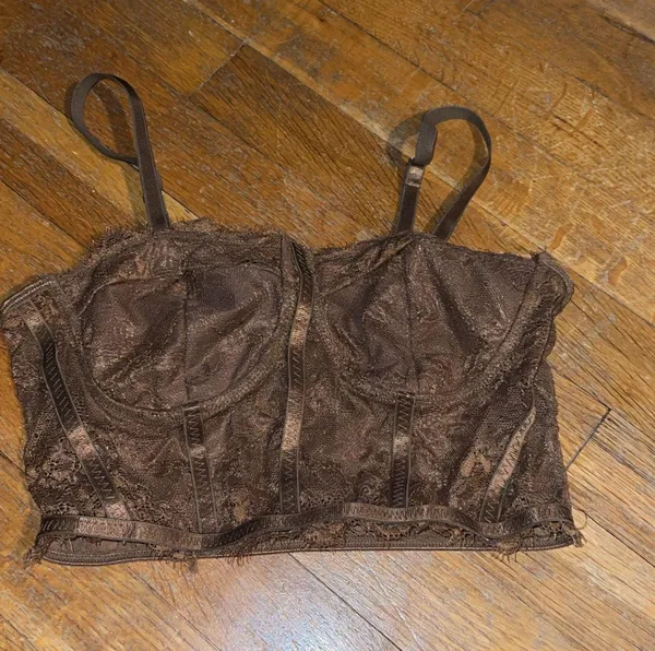 SheIn Lace Top - Image 3