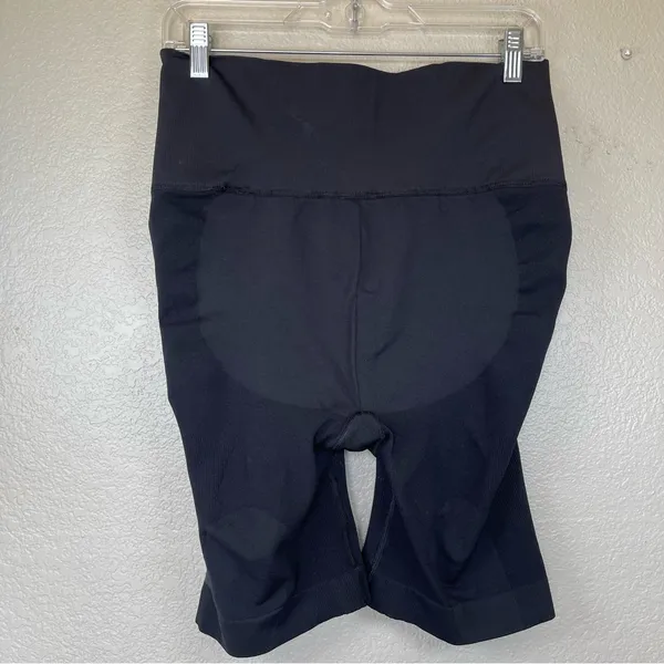 Adidas Formation Sculp Biker Short tights SZ 4X - Image 4