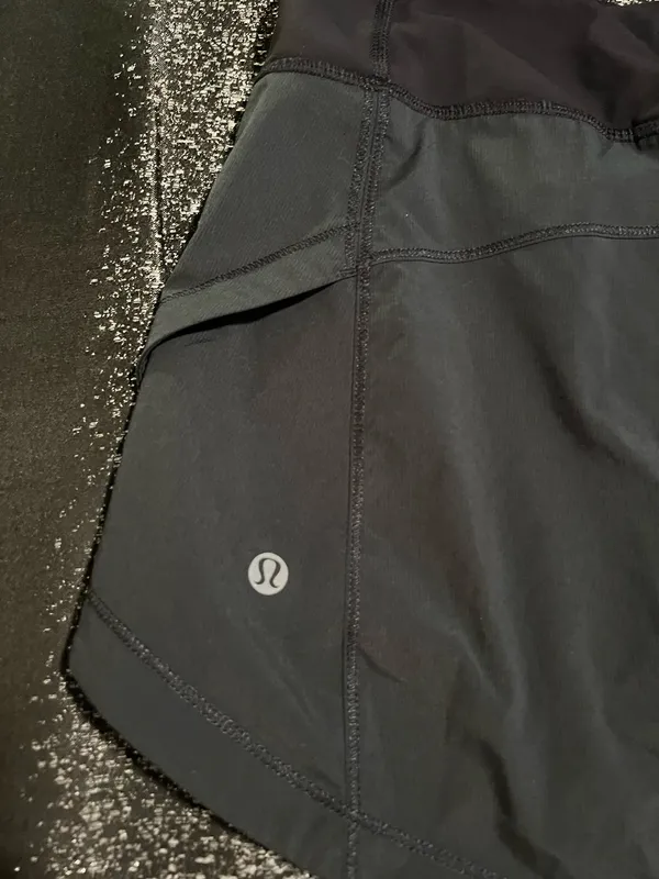 Womens sz10 Lululemon skort - Image 8