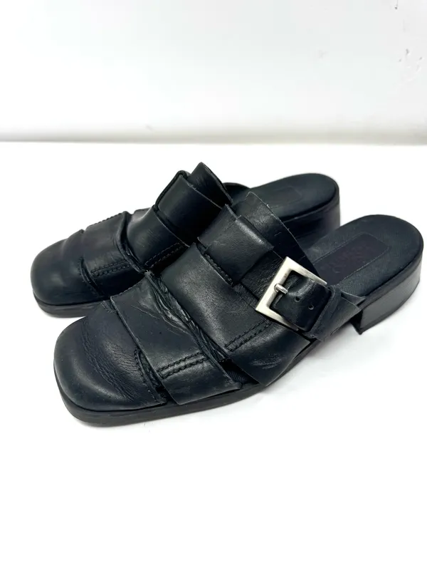 ENZO ANGIOLINI distressed black leather mules, size 8.5 - Image 2