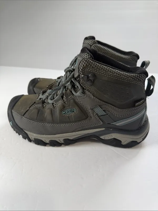 Keen Kids Gray and Black Trail Boots - Image 2