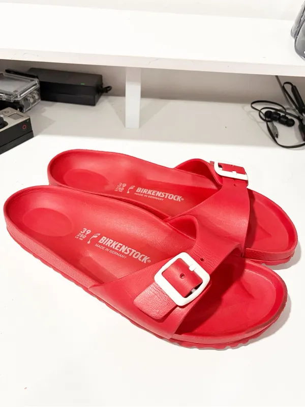 Birkenstock Red Madrid EVA Limited Edition Sandal Single Buckle Size 8 - Image 3