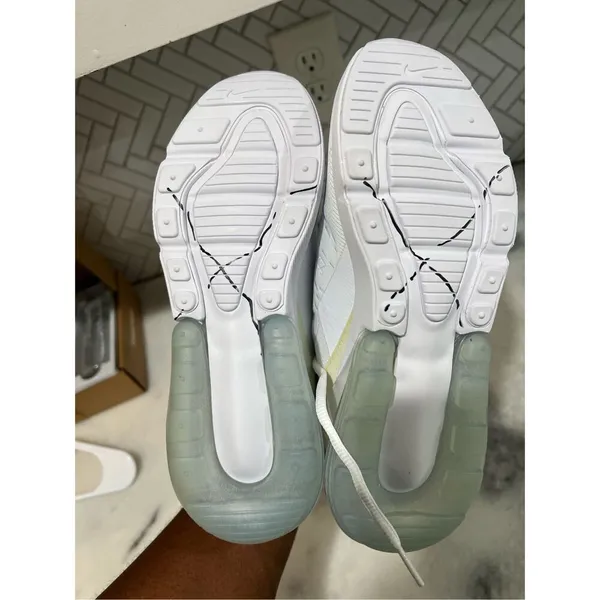 Nike Air Max 270 GS White Iridescent Youth 6Y Women 7.5 Sneakers 943345-103 - Image 10
