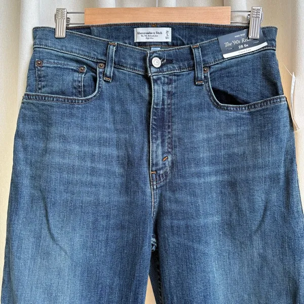 Abercrombie NWT The 90’s high waisted jeans - Image 5