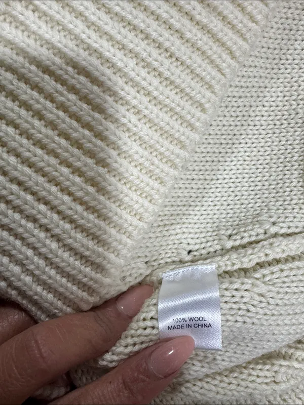 Tuckernuck Ivory Cable-Knit fisherman wool Crew neck Sweater sz L - Image 12