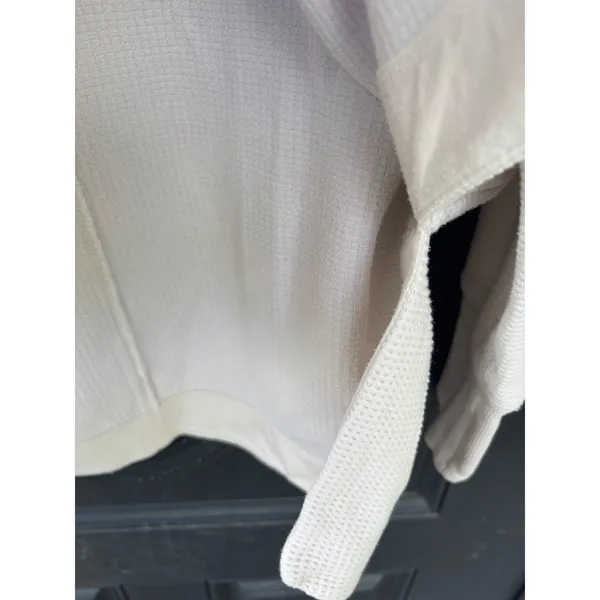 Athleta‎ Cream Waffle Knit Thermal Sweatshirt Thumbholes Size L Raglan Top - Image 5