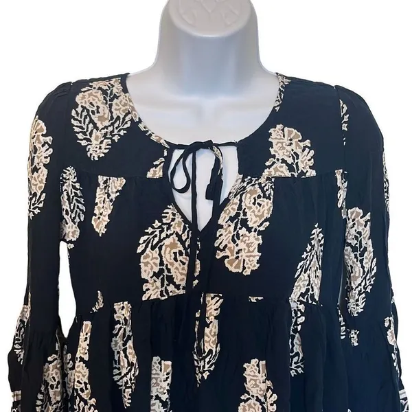 Altar'd State Blue Tan‎ Boho Print Bell Sleeve High Low Front Tie Top XS Flowy - Image 4