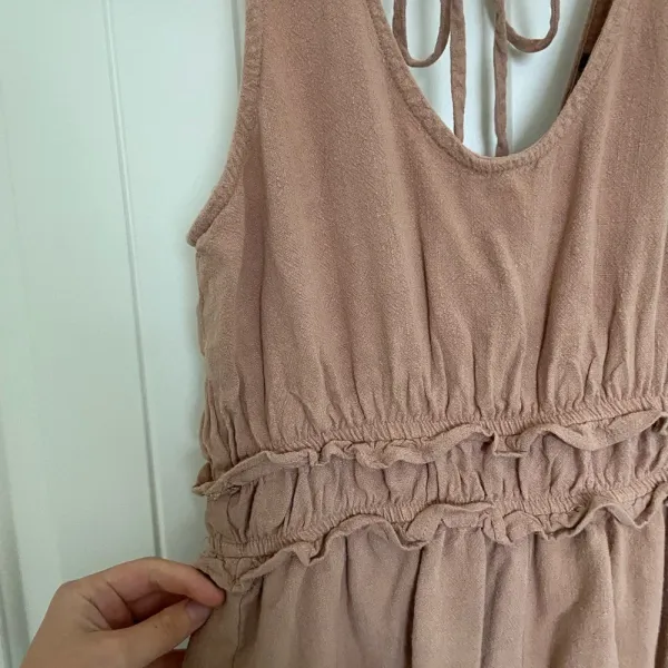 EUC | One Clothing LA women’s ruffle shorts romper — medium‎ - Image 2