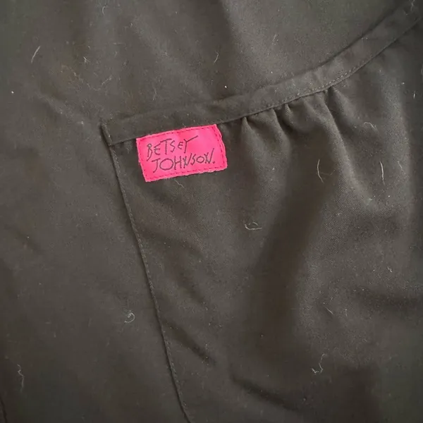 Betsey Johnson Size small black scrubs top pink heart button - Image 2