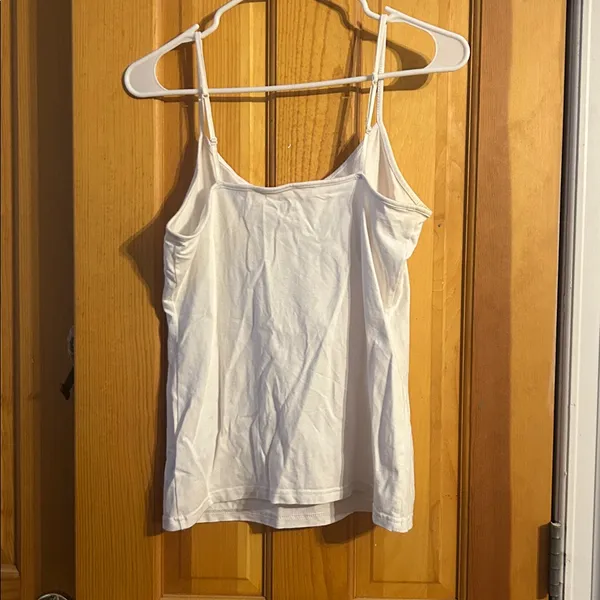 GAP White Tank Top Women’s Size M - Image 2