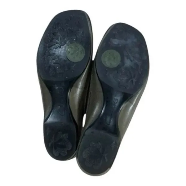 Clarks Women Olive Green Leather Slip On Mules Thick Stitched Clogs Wedges 9M - Image 9