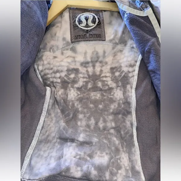 🍋Lululemon Special addition grey scuba hoodie in size 6 - Image 3