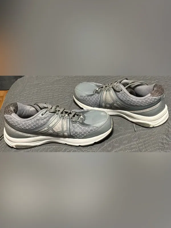 New Balance 847v2 Women's Gray Walking Shoes Size 7.5 US - Image 10