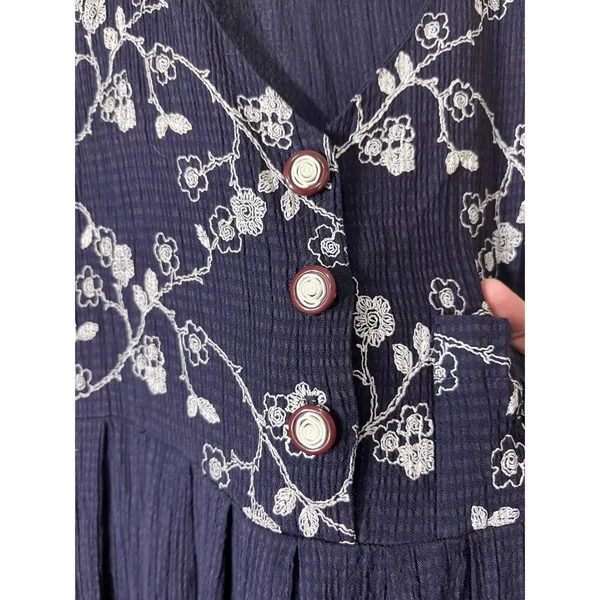 JUST IN THYME LTD Vintage‎ Maxi Dress Sleeveless Floral Embroidered Purple - Image 4