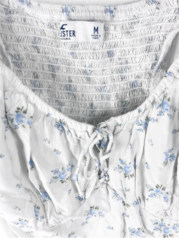 HOLLISTER White Floral Puff Sleeves Smocked Back Crop Top Size Medium Casual - Image 6