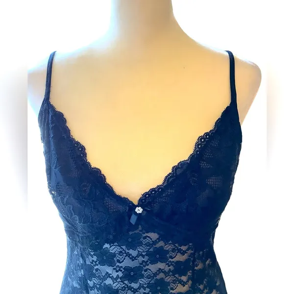 In Bloom by Jonquil for Nordstrom Ladies Chemise. ❤️ - Image 4
