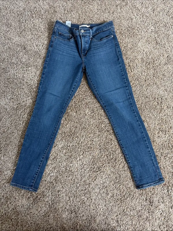 Levi's Women's Blue Skinny Jeans - Image 2