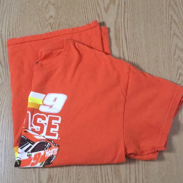 Hooters Vintage Nascar #9 Chase T-shirt Size Youth XL Fit Womens Med-Lrg Men S-M - Image 5