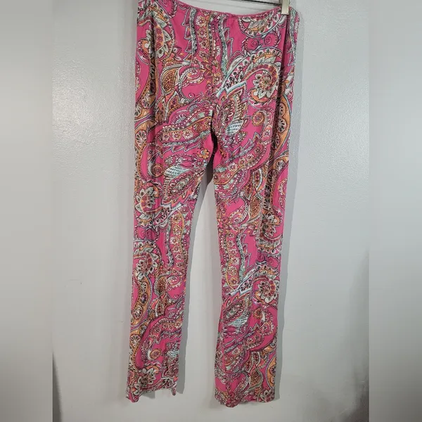 P.J. Salvage Women's pajama Paisley Print Pink Pants. Size L-G. As Is. - Image 7