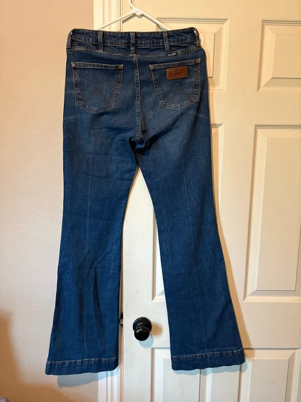 Wrangler Retro Bootcut Jeans - Image 2