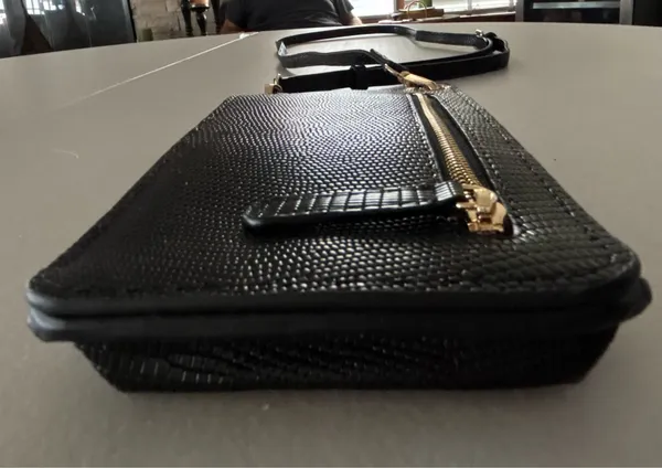 JW PEI | Quinn Phone Bag - Image 8