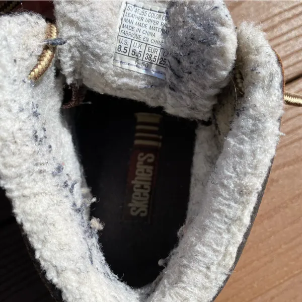 Y2K Skechers Chunky Sherpa Hiking Boots Women’s 8.5 - Image 2