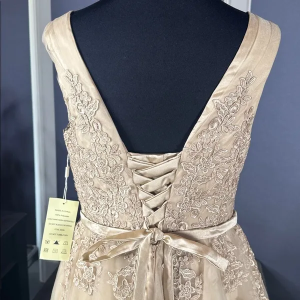 Women’s Gold Satin and Tulle Floral Short Prom Party Formal Dress Size 8 NEW - Image 5