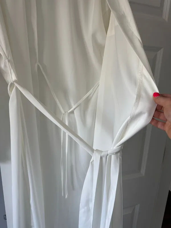 Six Stories White Silk Robe - Image 2