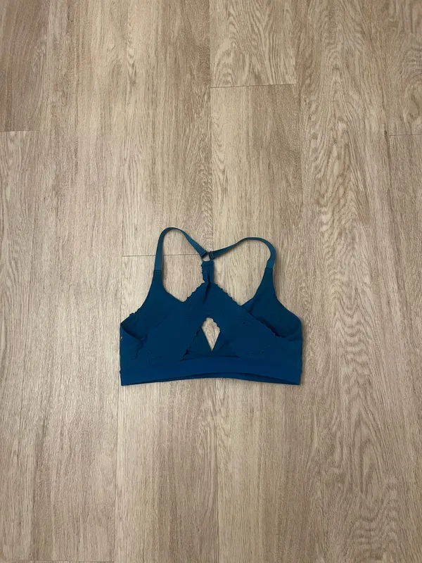 lululemon sports bra  - Image 2