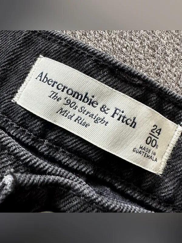 Abercrombie & Fitch Mid Rise Straight Leg Jeans Size 24 - Image 5