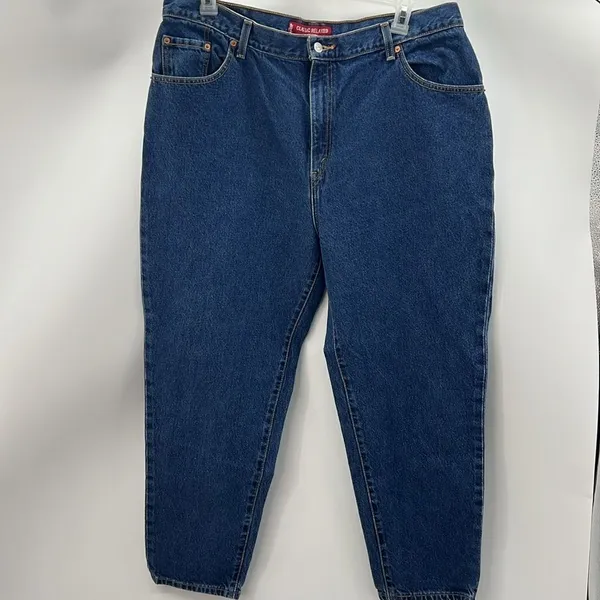 Levi’s women’s 550 relaxed fit tapered leg size 20 short retro look - Image 2