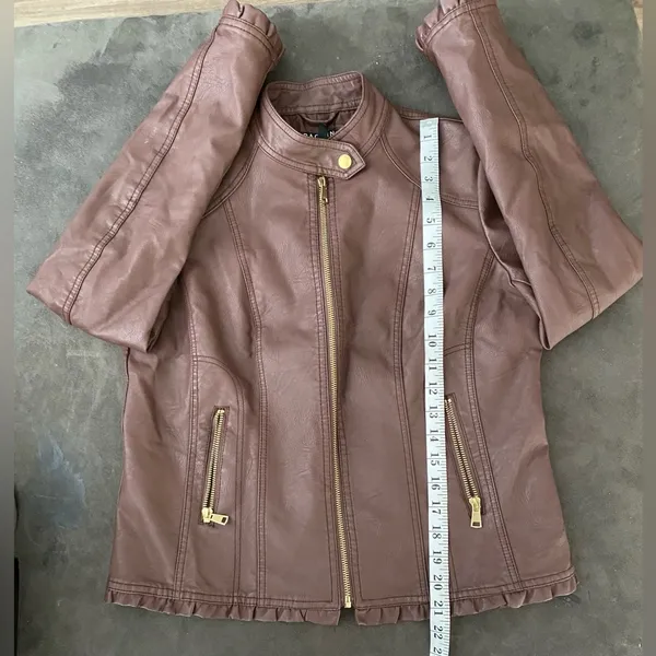 Baccini Leather Jacket for women.Size: PM - Image 6