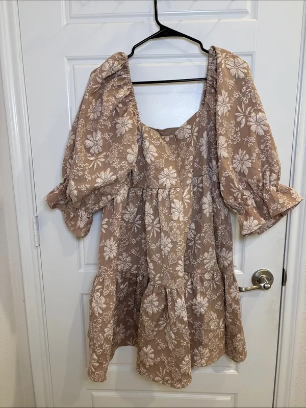 Entro Floral Jacquard Babydoll Mini Dress Tan Cream Puff Sleeve Large - Image 3