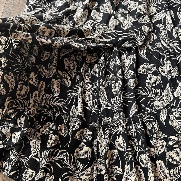 Angie Maxi Skirt Large‎ Floral Beige Black Hi Lo Hem - Image 3