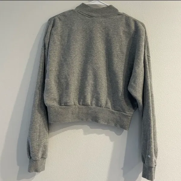 Nike Vintage Cropped High Neck Sweatshirt - Image 2